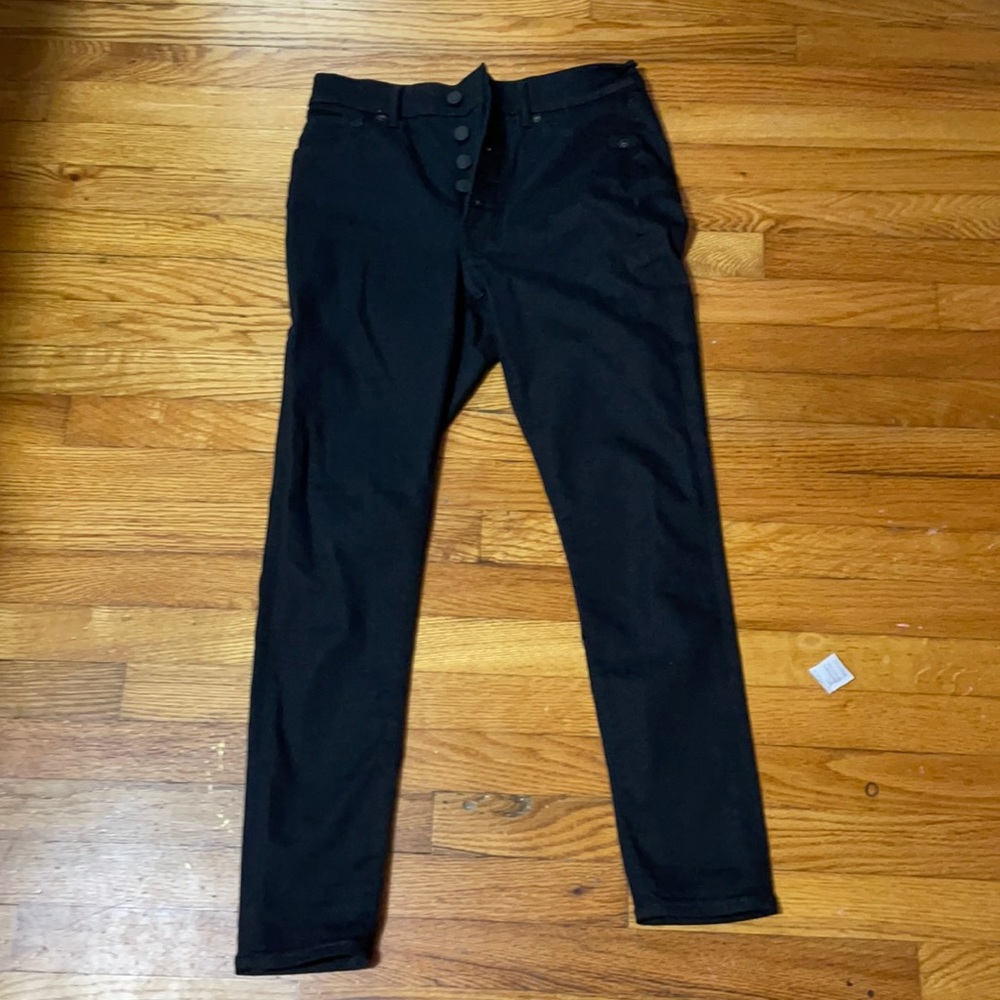 Express skinny Jean in black 8Regular